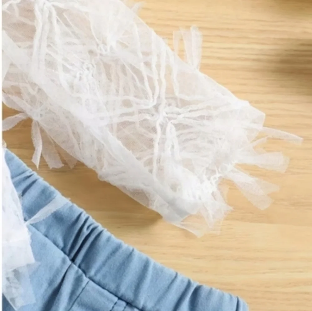 White Lace Off-Shoulder Top & Light Blue Ruffle Hem Jeans Toddler Girls Kids Set